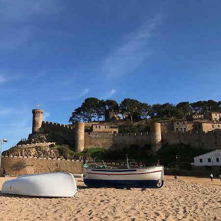 Luminoso Y Reformado Apartamento A 1Min De Playa Tossa de Mar Luaran gambar